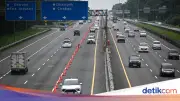 Tol Cikampek Berlakukan Contraflow 5 Km Pagi Ini untuk Atasi Macet
