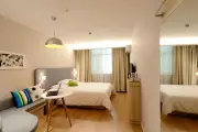 Trik Apartemen Sempit Tampak Luas dengan Furnitur Proporsional