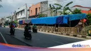 Trotoar Jakarta Dicaplok Pedagong Hewan Kurban, Satpol PP Bertindak