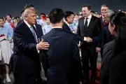 Trump dan Xi Jinping Bertemu di Beijing, Bahas Ekonomi dan Ketegangan Global