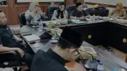 Viral Anggota DPRD Jember Merokok dan Main Game, Bupati Minta Aturan Baru
