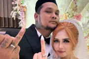 Virgoun Dikaruniai Anak Pertama dari Pernikahan dengan Lindi Fitriyana