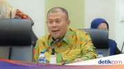 Waka DPR Usul Pemerintah Angkat Semua Guru Jadi PNS Secara Bertahap