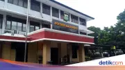 Warung Sembako Dekat Rel di Jakbar Jual Obat Terlarang, Dua Pelaku Ditangkap