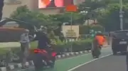 WNA Dijambret di Bundaran HI, Korban Tersungkur dan Pelaku Buron