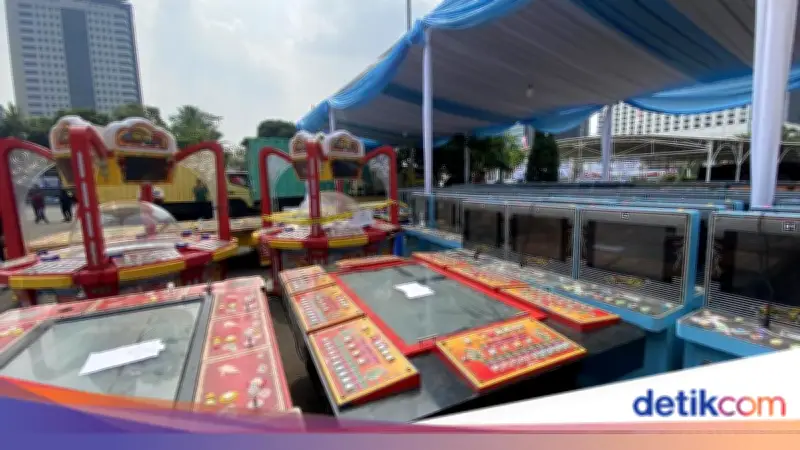 69 Tersangka Judi Berkedok Timezone Dibekuk, Uang Rp 1,3 M dan Emas Disita