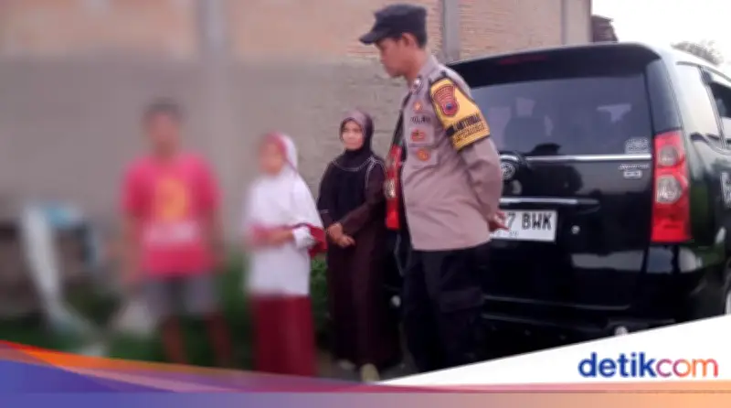 Ancaman Maling ke Bocah SD yang Gelantungan Selamatkan Motor di Klaten