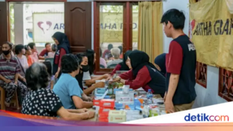 Artha Graha Peduli Gelar Layanan Kesehatan Gratis dan Bagikan Paket Sembako