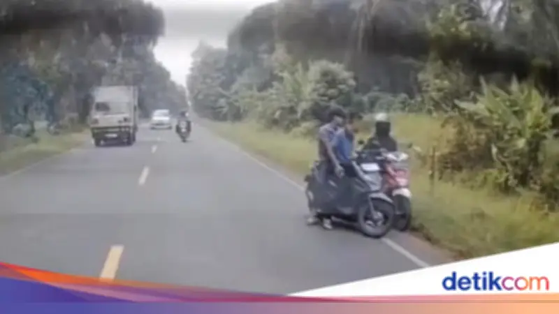 Begal di Lampung Timur Viral Terekam Dashcam, Dua Pelaku Serahkan Diri