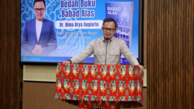 Bima Arya Beri Pembekalan Tiga Fondasi Kepemimpinan ke Praja IPDN Papua