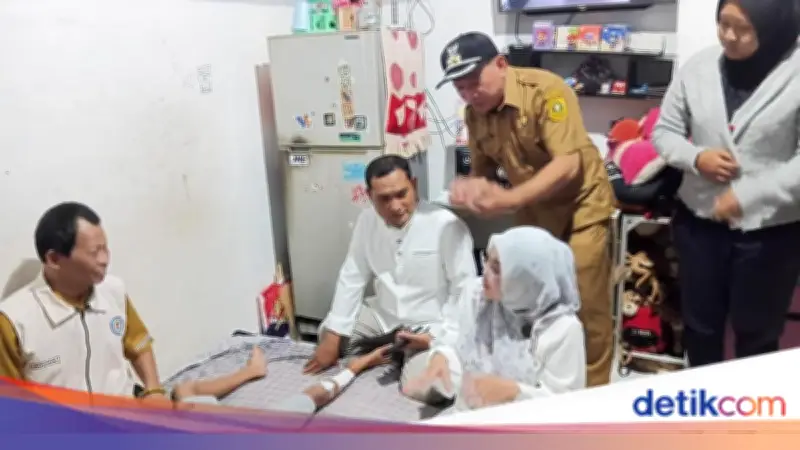 Bocah 8 Tahun Terperosok Gorong-gorong saat Pawai Obor di Cibinong