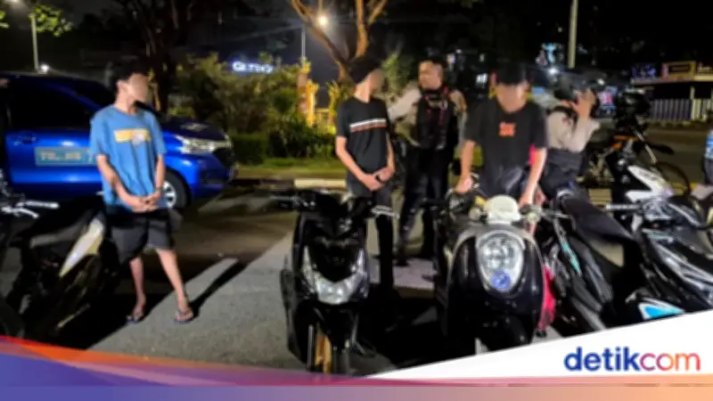 Brimob Polda Metro Bubarkan Balap Liar di Jakarta Timur, Sita 5 Motor