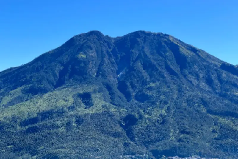 Cek Fakta: Hoaks Gunung Lawu Akan Erupsi Besar pada Juni 2026