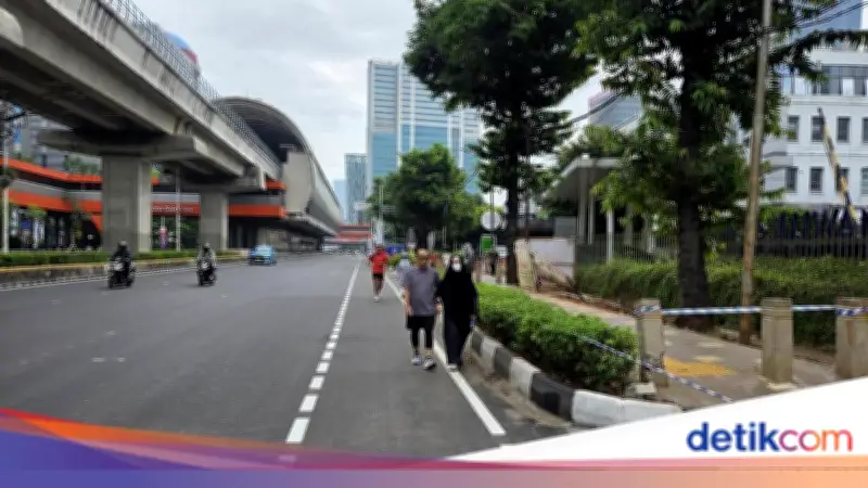 CFD Ditiadakan karena Jakarta Marathon, Warga Tetap Olahraga di Rasuna Said