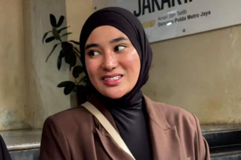 Clara Shinta Serahkan Bukti Tambahan ke Polda Metro Jaya
