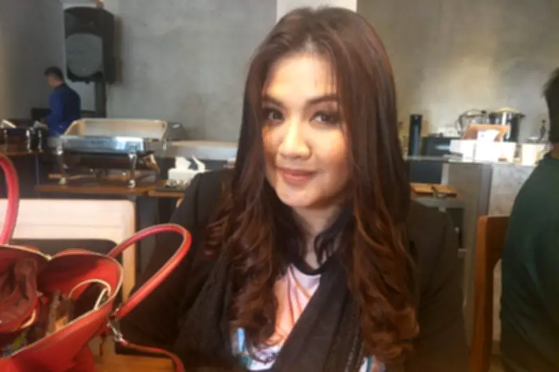 Cornelia Agatha Ungkap Fakta Syuting Sarah di Si Doel: Sering Tabrak Mobil