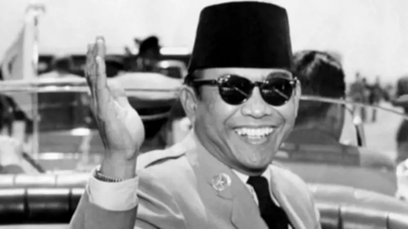 Dari Peneleh ke Istana: Jejak Gemblengan Tjokroaminoto pada Sukarno