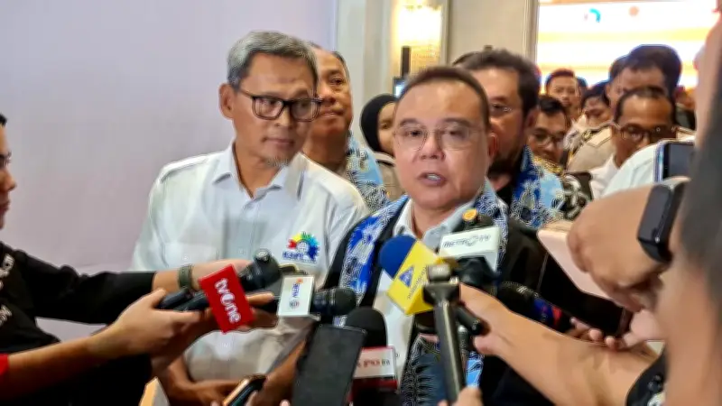 Dasco Telepon Dirut Pertamina Bahas Ancaman PHK 55.000 Pekerja Akibat Gas Industri