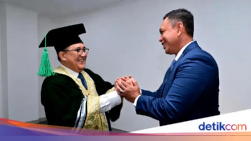 Dirut BULOG Hadiri Pengukuhan Profesor Kehormatan Anggota BPK RI di UNISSULA