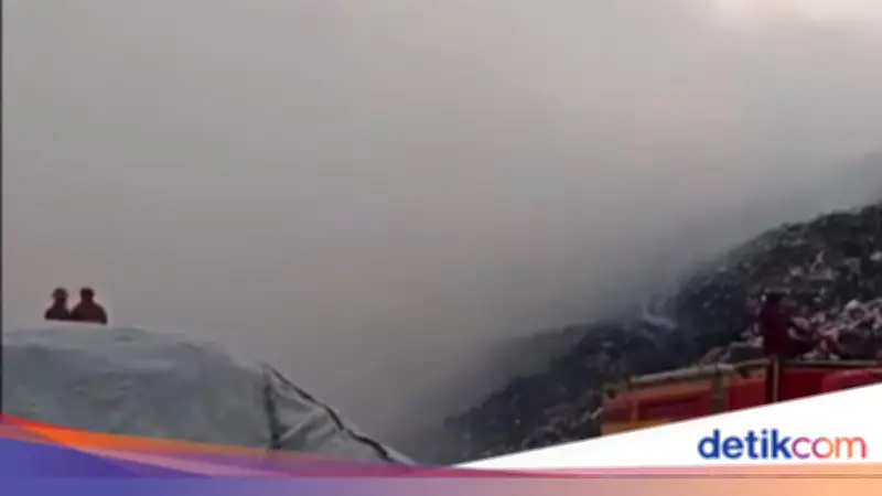 DLHK Imbau Warga Tiga Kecamatan di Tangerang Mengungsi Akibat Kebakaran TPA Jatiwaringin
