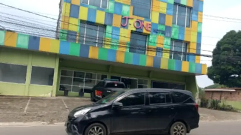 Dua Polisi Jambi Disabet Samurai: Satu Luka, Pelaku Buron