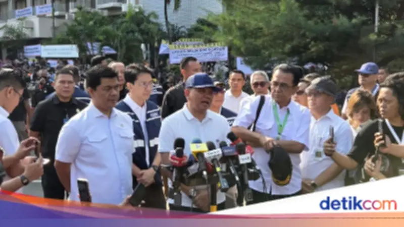 Eksekusi Hotel Sultan, Wamensesneg Ungkap Arahan Presiden Prabowo Tarik Aset Negara