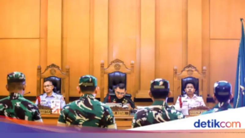Empat Prajurit TNI Dituntut 2,5 Tahun Penjara dalam Kasus Penyiraman Air Keras ke Andrie Yunus