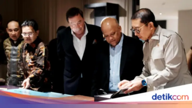 Fadli Zon Hadiri Dharmasanti Waisak Nasional 2570 BE di Candi Borobudur