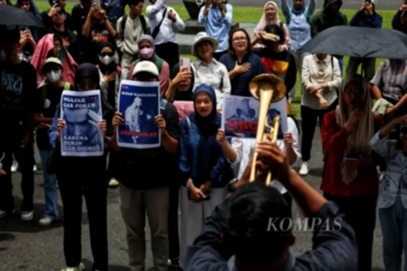 Fenomena Menurunnya Minat Anak Muda Jadi Dosen di Indonesia