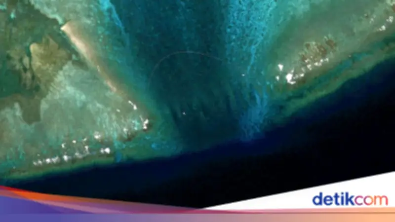 Filipina Peringatkan China Jangan Bangun Pulau Buatan di Laut China Selatan