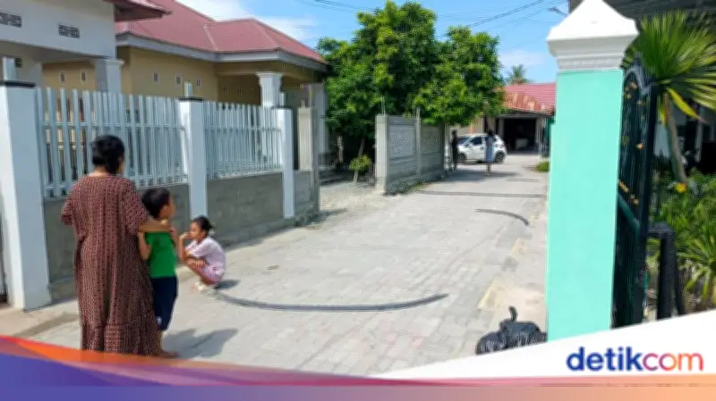 Gempa M 6,7 Guncang Palu, Warga Panik Berhamburan ke Jalan