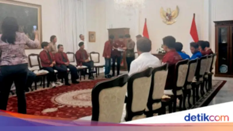 Gibran Buka Dialog dengan Massa Mahasiswa di Kantor Wapres