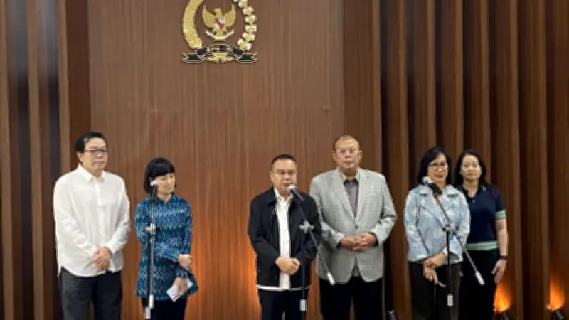GoTo dan Grab Resmi Terapkan Potongan Ojol 8% Mulai 1 Juli 2026