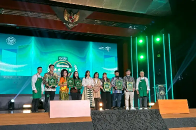 Grab Indonesia Beri Penghargaan untuk Merchant Kuliner Lokal dalam Grab Bintang 5 Awards