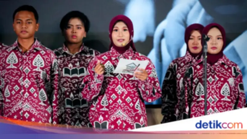 Gus Ipul Tinjau Open House Sekolah Rakyat, Siswa Tunjukkan Perkembangan Signifikan
