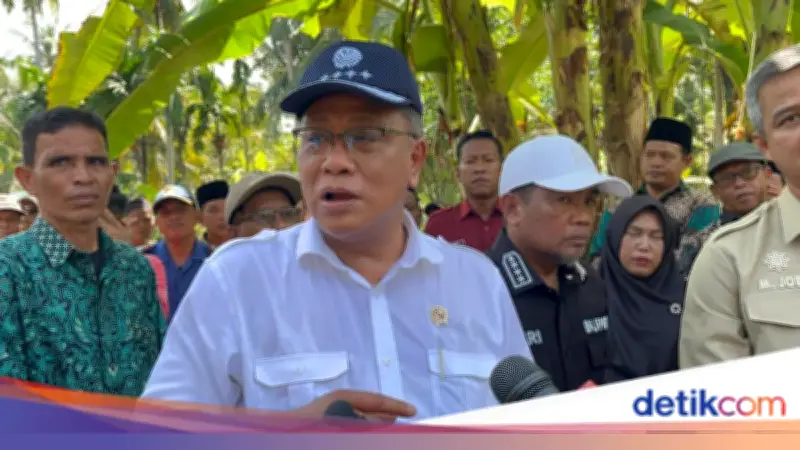 Hadapi El Nino, Menteri LH Siapkan Hujan Buatan Cegah Karhutla di Pelalawan