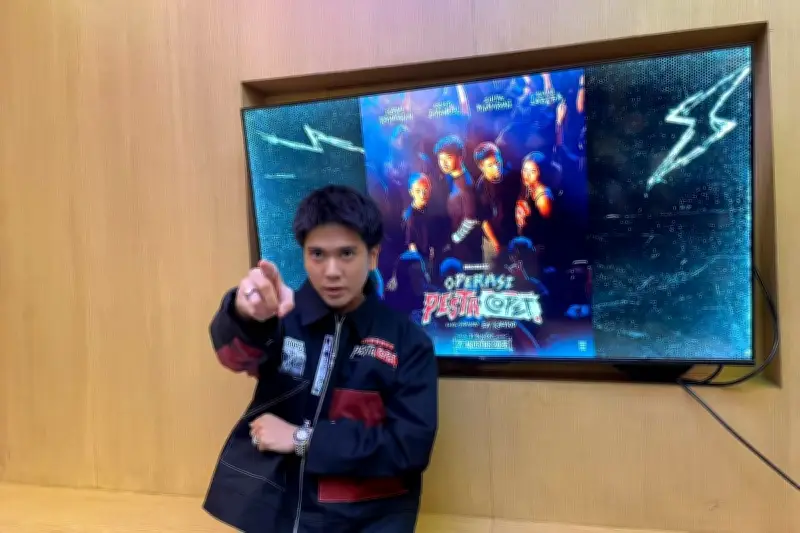 Iqbaal Ramadhan Berjemur 2 Jam Sehari Demi Peran Copet di Film Baru