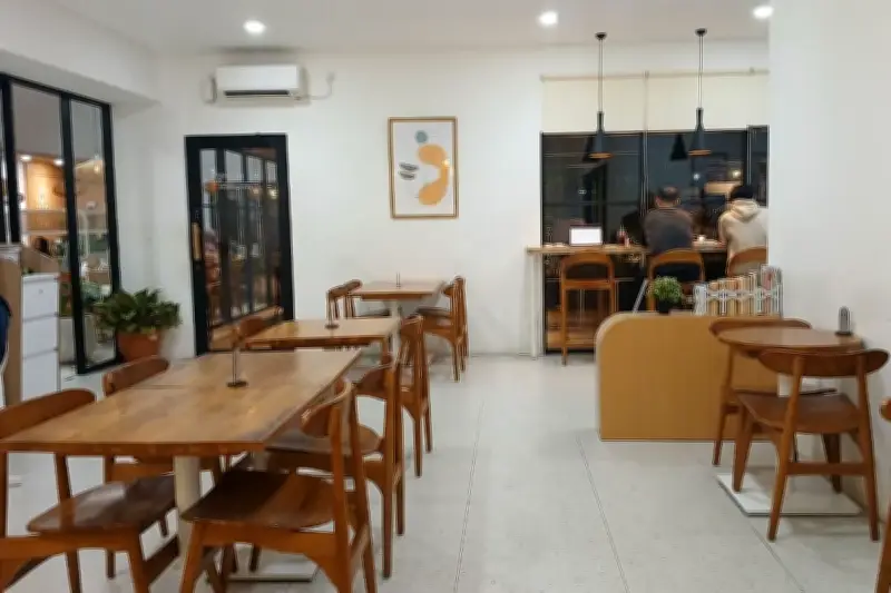 Kafe di Tokyo Larang Pengunjung Bicara, Bernuansa Perpustakaan
