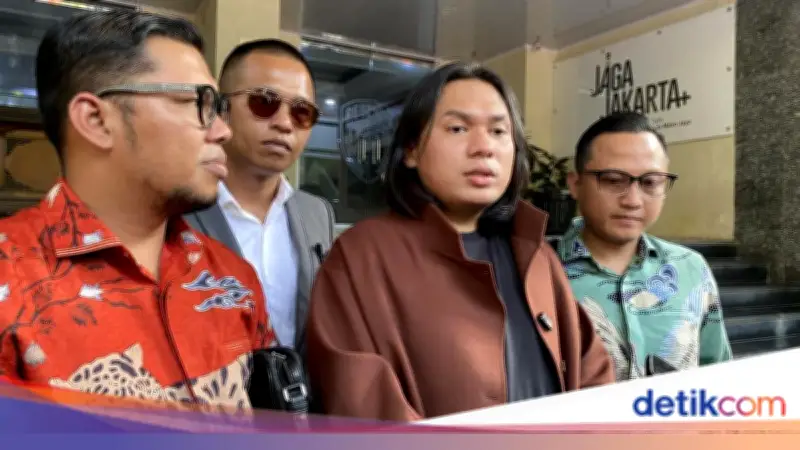 Keanu Angelo Diperiksa 6 Jam Terkait Promosi Umrah Hanania Travel