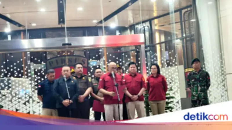 Kejagung Beberkan Markup Pengadaan Motor Listrik hingga Sepatu di BGN