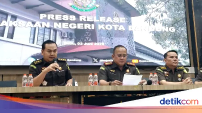 Kejari Setop Kasus Wawalkot Bandung Erwin, Status Tersangka Korupsi Gugur