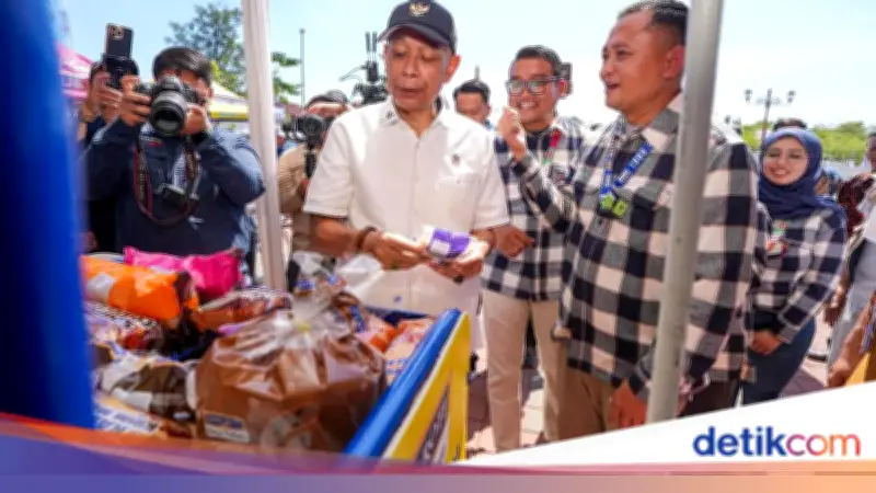 Kemensos Gandeng Sari Roti Berdayakan 417 KPM PKH Jadi Penjual Roti Keliling