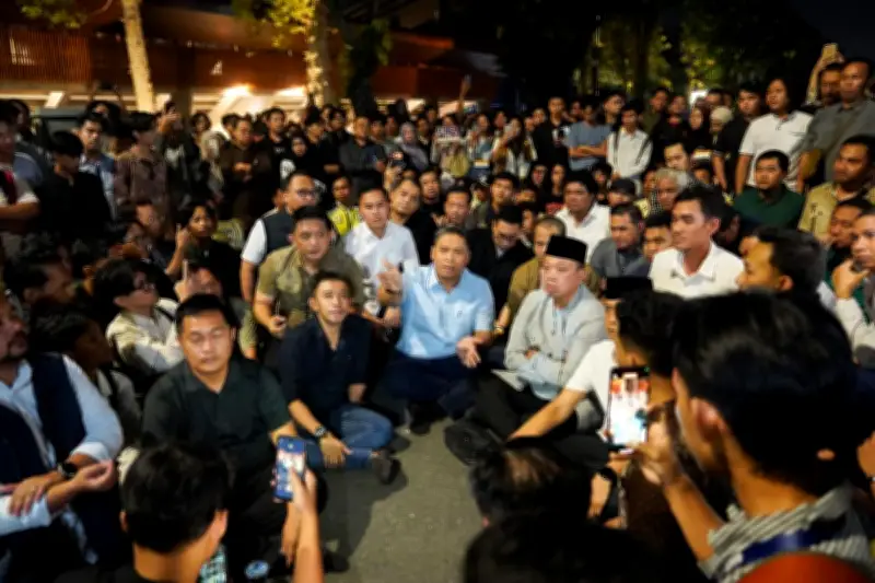 Kericuhan di UGM, Tiga Pejabat Dikejar Mahasiswa Saat Diskusi