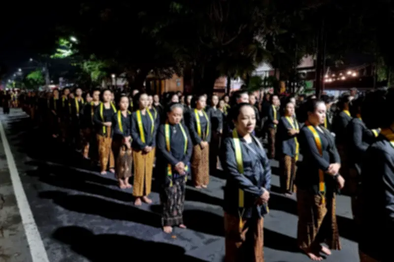 Kirab Pusaka Malam 1 Sura 2026 di Solo, 854 Personel Gabungan Dikerahkan