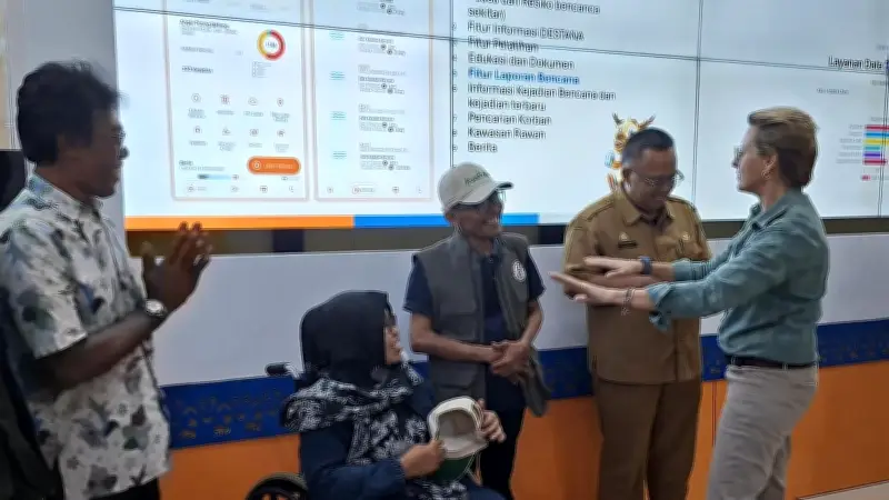 Kisah Fatoni, Penyandang Disabilitas Perancang Sistem Siaga Bencana di NTB