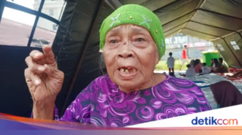Kisah Haru Saodah, Lansia 80 Tahun Selamat dari Kebakaran Kemayoran