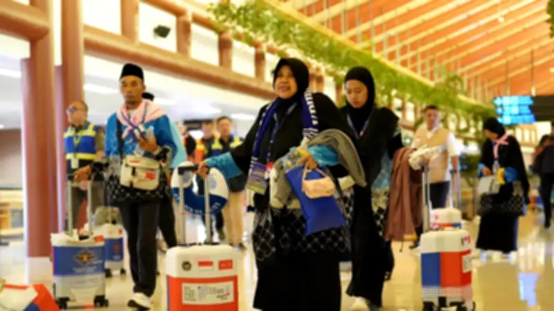Kloter Pertama Jemaah Haji Indonesia Tiba Hari Ini di Bandara Soekarno-Hatta