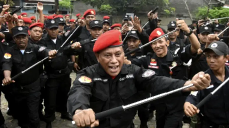 Komarudin PDIP Respons Santai Ritual Jokowi Injak Kepala Kerbau: Bukan Banteng
