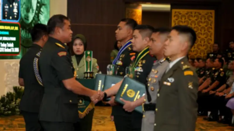 Letkol Teddy Lulus Seskoad 2026, Raih Penulis Taskap Terbaik