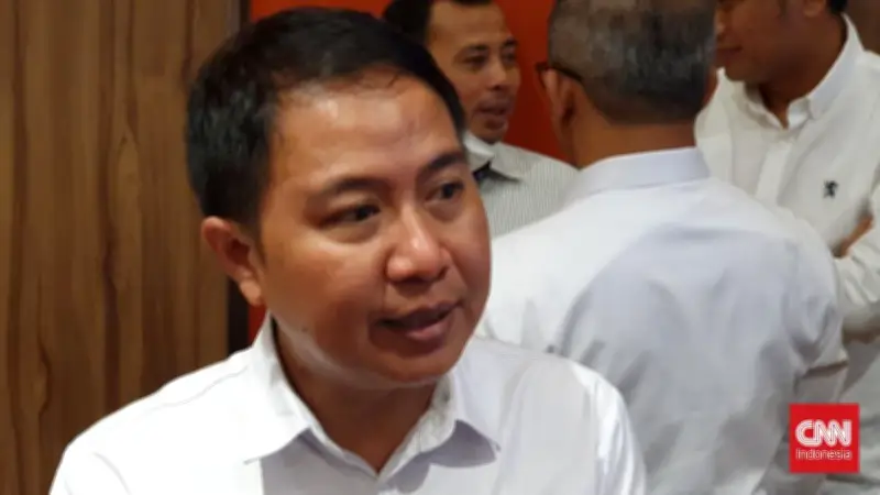 Mantan Dirjen PHU Hilman Latief Irit Bicara Usai Diperiksa KPK soal Kuota Haji